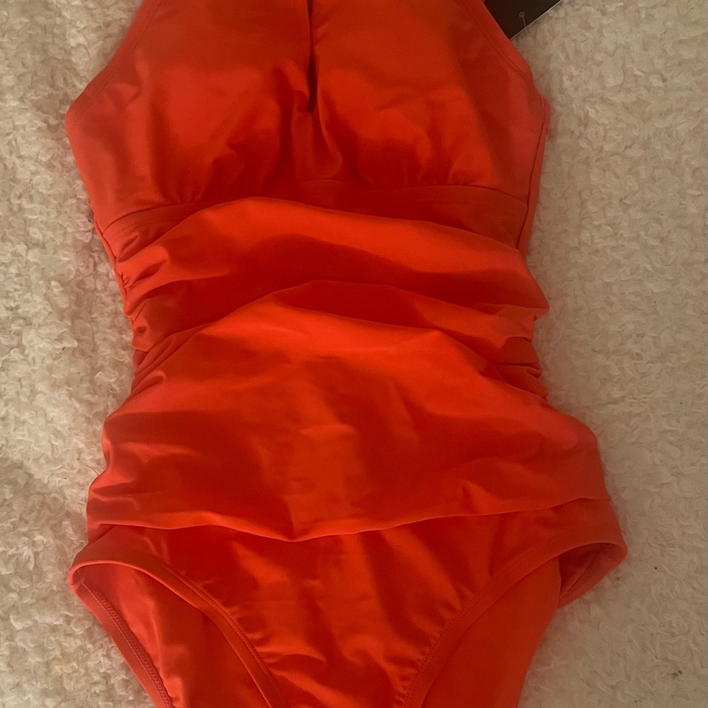 Ellen Tracy OnePiece Swimsuit in the color Poppy